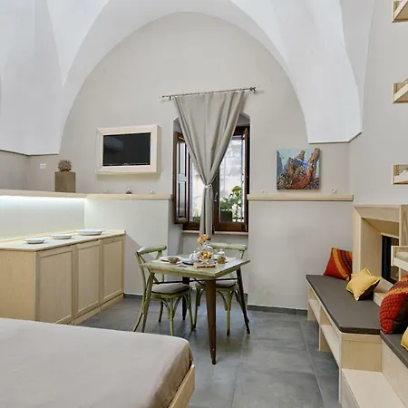 Sacratum Oda ve Kahvaltı 4*