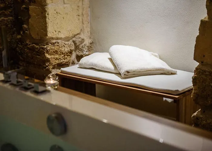 Sacratum Oda ve Kahvaltı 4*